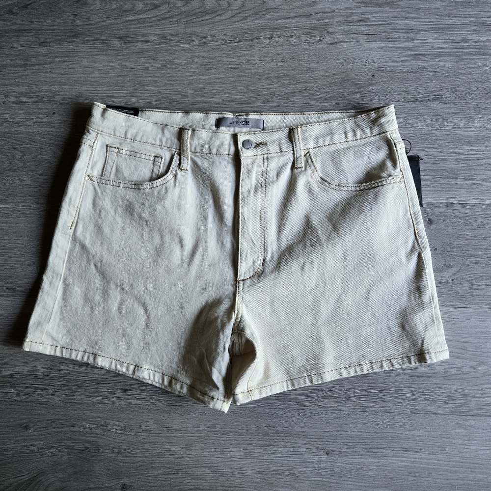 Joe’s Jeans High Rise Vintage Easy Shorts Plus Size 32 Cream Denim NWT 90s Retro - Picture 2 of 10
